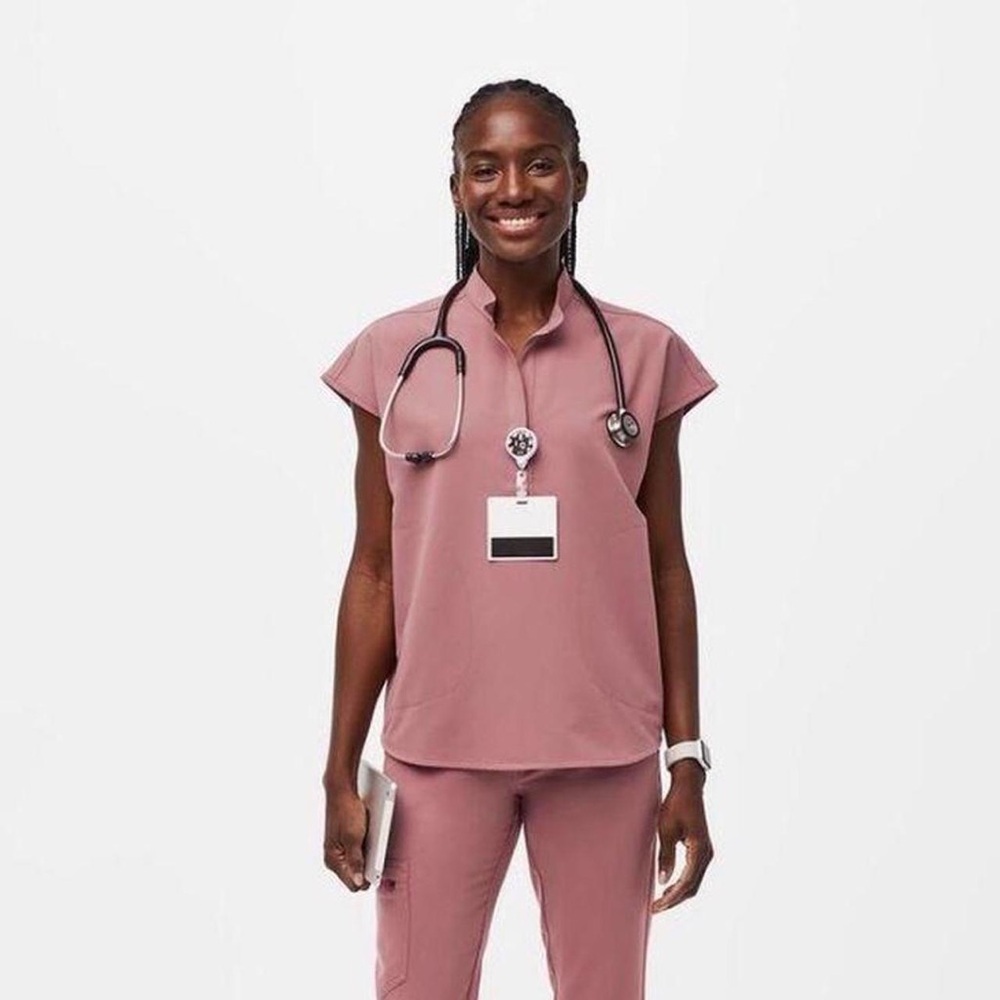 BNWT FIGS Mauve Scrub Set